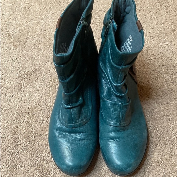 Blue Rockport 6.5 Slouchy Booties - Picture 1 of 11